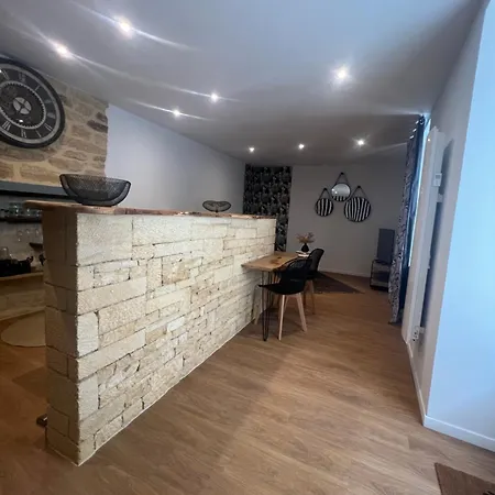 Διαμέρισμα Entier, 131, A Centre, Avec Spa, Parking Prive Et A 15min A Pied De La Cite Medievale Sarlat-la-Caneda