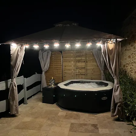 Entier, 131, A Centre, Avec Spa, Parking Prive Et A 15min A Pied De La Cite Medievale Sarlat-la-Canéda
